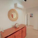 3 Bedroom In Oura With Amazing Pool At Walking Distance To Beach, Strip And Old Town, Wifi And Ac, Private Apartman