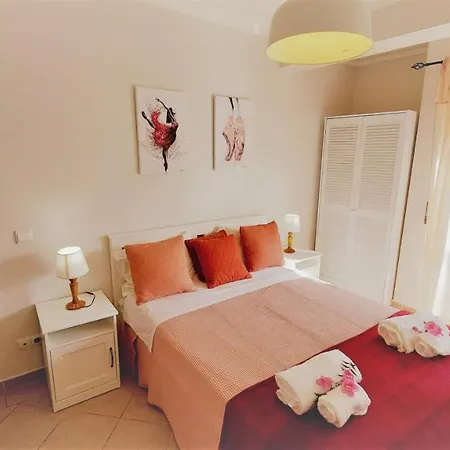 3 Bedroom In Oura With Amazing Pool At Walking Distance To Beach, Strip And Old Town, Wifi And Ac, Private