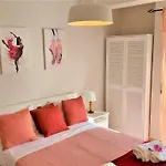 3 Bedroom In Oura With Amazing Pool At Walking Distance To Beach, Strip And Old Town, Wifi And Ac, Private البوفيرا
