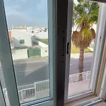 3 Bedroom In Oura With Amazing Pool At Walking Distance To Beach, Strip And Old Town, Wifi And Ac, Private شقة