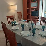 3 Bedroom In Oura With Amazing Pool At Walking Distance To Beach, Strip And Old Town, Wifi And Ac, Private * Albufeira