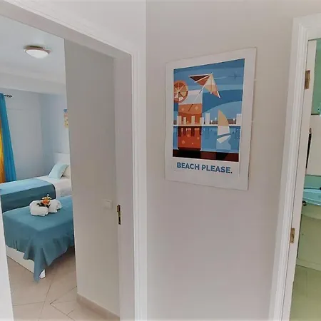 Apartament 3 Bedroom In Oura With Amazing Pool At Walking Distance To Beach, Strip And Old Town, Wifi And Ac, Private