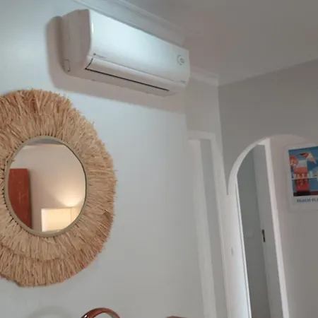 3 Bedroom In Oura With Amazing Pool At Walking Distance To Beach, Strip And Old Town, Wifi And Ac, Private Apartamento