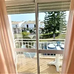 3 Bedroom In Oura With Amazing Pool At Walking Distance To Beach, Strip And Old Town, Wifi And Ac, Private Appartamento Albufeira