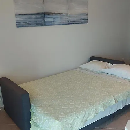 3 Bedroom In Oura With Amazing Pool At Walking Distance To Beach, Strip And Old Town, Wifi And Ac, Private Albufeira