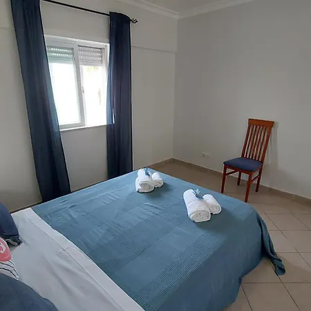 3 Bedroom In Oura With Amazing Pool At Walking Distance To Beach, Strip And Old Town, Wifi And Ac, Private * Albufeira